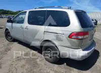 2001 Toyota SIENNA photo