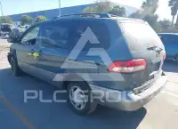 2001 Toyota SIENNA фото