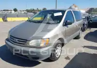 2001 Toyota SIENNA фото