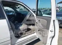 2001 Toyota SEQUOIA фото