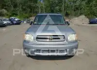 2001 Toyota SEQUOIA photo