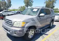 2001 Toyota SEQUOIA фото