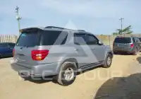 2001 Toyota SEQUOIA photo