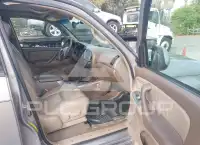 2001 Toyota SEQUOIA фото