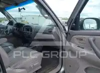 2001 Toyota SEQUOIA фото