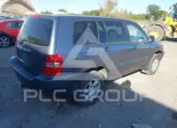 2001 Toyota Highlander photo