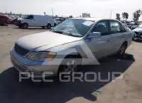 2001 Toyota AVALON фото