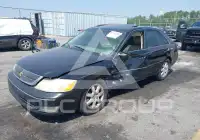 2001 Toyota AVALON фото
