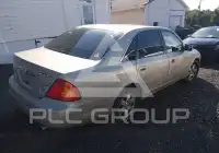 2001 Toyota AVALON фото