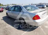 2001 Toyota AVALON фото