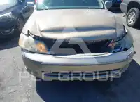 2001 Toyota AVALON фото