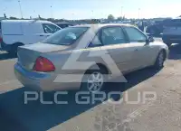 2001 Toyota AVALON фото