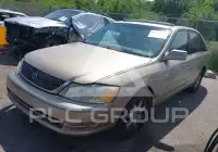 2001 Toyota AVALON photo