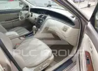 2001 Toyota AVALON photo