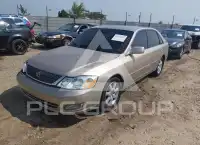 2001 Toyota AVALON фото