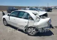 2001 Toyota AVALON фото