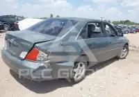 2001 Toyota AVALON photo
