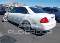 2001 Toyota AVALON photo