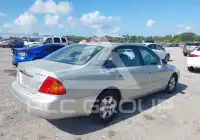 2001 Toyota AVALON фото
