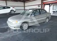 2001 KIA Rio photo
