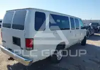 2001 Ford E-350 photo