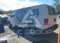 2001 Ford E-350 фото