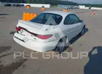 2001 Ford ESCORT photo