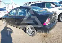 2001 Ford FOCUS фото