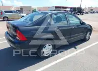 2001 Ford FOCUS фото