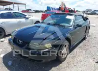 2001 Ford MUSTANG photo