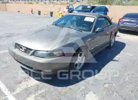 2001 Ford MUSTANG photo