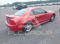 2001 Ford MUSTANG фото