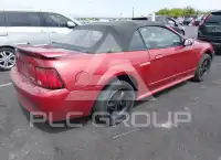 2001 Ford MUSTANG фото