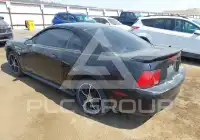 2001 Ford MUSTANG photo