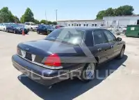 2001 Ford CROWN фото