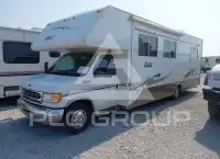 2001 Ford E-450 фото