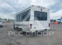 2001 Ford E-350 фото