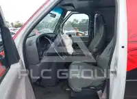 2001 Ford E-250 фото