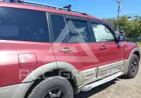 2002 Mitsubishi MONTERO photo