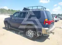 2002 Mitsubishi MONTERO photo