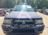 2002 Mitsubishi MONTERO photo