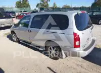 2002 Nissan QUEST photo