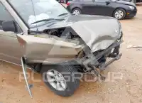 2002 Nissan FRONTIER photo