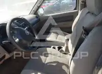 2002 Nissan FRONTIER фото
