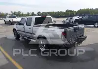 2002 Nissan FRONTIER фото
