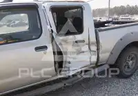 2002 Nissan FRONTIER фото