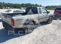 2002 Nissan FRONTIER фото