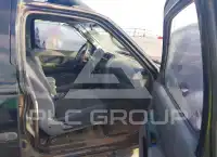 2002 Nissan FRONTIER фото