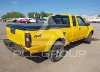 2002 Nissan FRONTIER фото