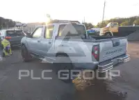 2002 Nissan FRONTIER фото